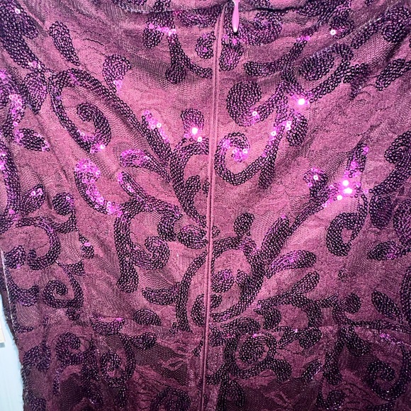 NEW WT Eliza J Women’s Size 16 Sequin Gown Sleeveless Mermaid Style Purple - Picture 14 of 16